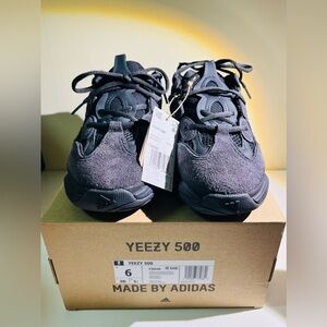 Yeezy 500 F36640 black